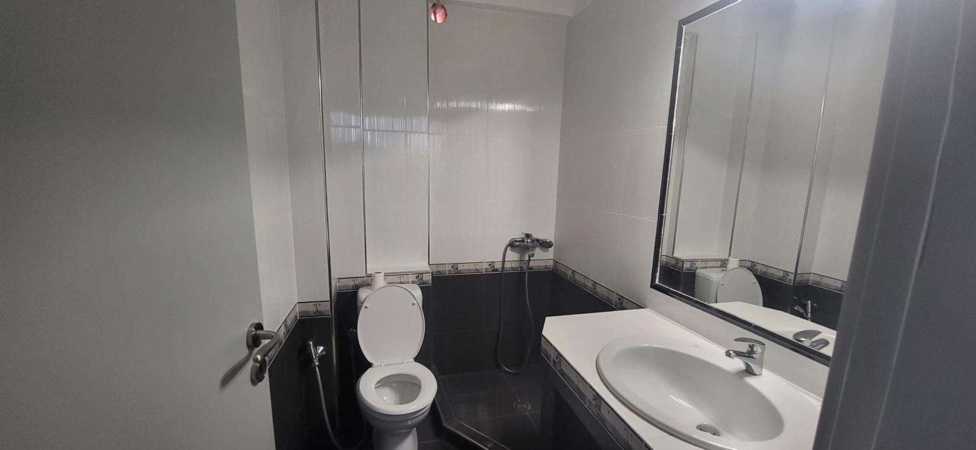 Jon Rooms Himare Ngoại thất bức ảnh
